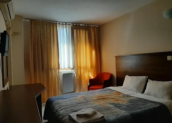 Mira Hotel Istanbul 2*